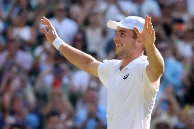 Sốc Wimbledon: Arthur Fery hạ Flavio Cobolli, lần đầu vào bán kết Grand Slam