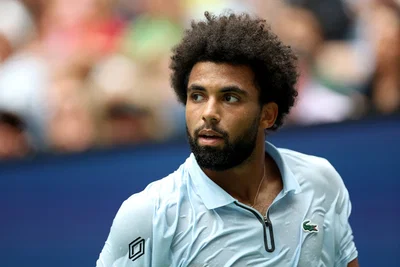US Open: Hơn 100.000 USD tiền phạt, Moutet và Fils bị xử phạt