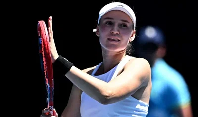 Elena Rybakina surclasse Mertens et rejoint les quarts de finale de l’Open d’Australie !