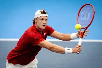 11か月のブランクを経て、ホルガー・ルネがデビスカップで復帰戦を勝利で飾る