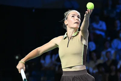 Prozorova contesta a desistência em Singapura, a WTA explica por que não pôde jogar