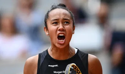 Лейла Фернандес виграє турнір у Сінгапурі та здобуває шостий титул WTA!
