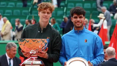 Rusedski advarer Sinner og Alcaraz: – I 2027 blir det en trekamp