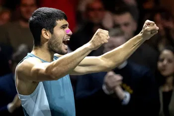 ألكاراز ضد زفيريف، ديوكوفيتش ضد سينر: برنامج الجمعة 30 يناير في بطولة أستراليا المفتوحة