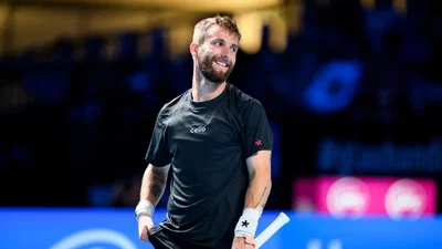 Ondanks een enorme strijd verliest Moutet van Tommy Paul in Lyon