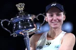 Rybakinová dobyla Australian Open díky servisu: 47 eso a předstihla Sabalenkovou