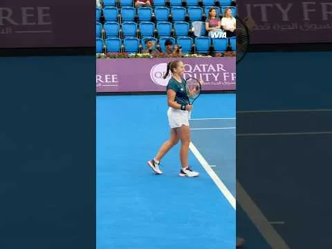 Ostapenko bat Cocciaretto à Doha 2026 – Quart de finale