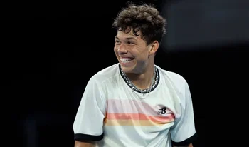 Shelton trionfa a Dallas su Fritz: la divertente reazione di Trinity Rodman all'abbraccio sudato