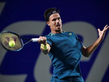 Бейне - Алтмайер ерте сөйлегені үшін ұпайдан айырылды!