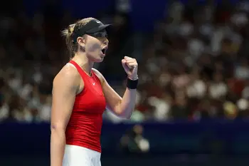 Svitolina Balik saka 1-4 Ngancam Badosa sing Mundur ing Dubai
