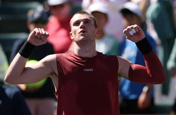Tenant du titre, Draper renverse Bautista Agut pour son retour à Indian Wells