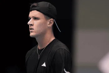 Indian Wells : Mensik fait patienter Davidovich 40 secondes… sans aucune sanction