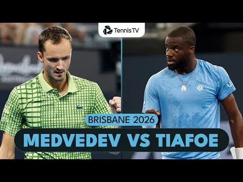 Medvedev impitoyable à Brisbane : un cours magistral de 59 minutes stoppe l'élan de Tiafoe