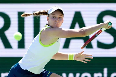 Classement WTA : Swiatek perd sa 2e place au profit de Rybakina, Andreeva chute