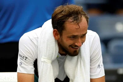 « Le terrain est plus rapide ! » : la sortie pleine d’ironie de Medvedev après sa défaite à Indian Wells