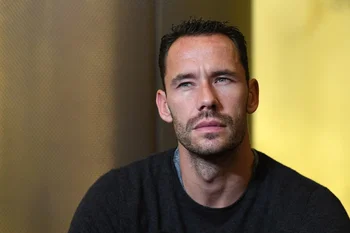 « Une jeune fille est plus peureuse, c’est normal » : les propos de Llodra font réagir