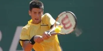 Djokovic se hisse en demi-finales