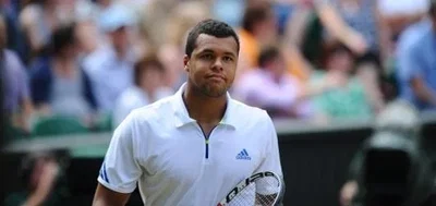 Tsonga battu et blessé sur le gazon du Queen's !
