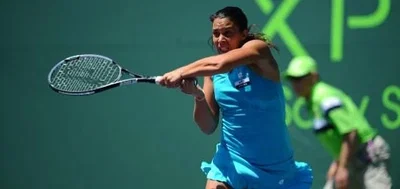 Marion Bartoli en finale malgré la douleur à Carlsbad