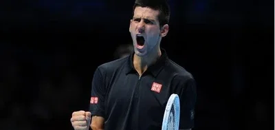 Djokovic bat Federer et remporte les ATP Finals 2012 !