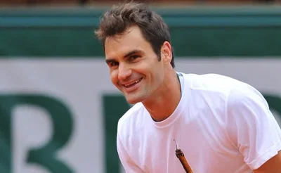 Federer négocie bien ses débuts à Roland Garros