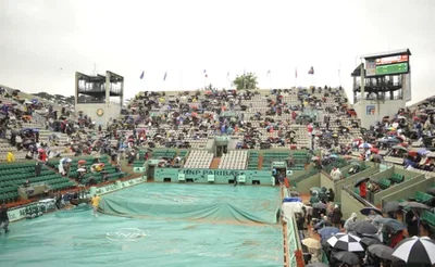 La pluie retarde le début des matchs du jour à Roland Garros