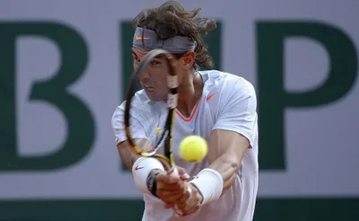 Nadal résiste à Djokovic, il est en finale de Roland Garros !