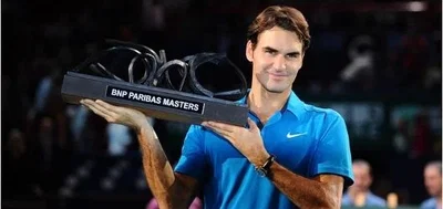 Federer domine Tsonga et s'impose enfin à Bercy !