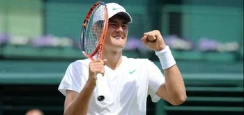 Mais d'où sort Bernard Tomic avant ce Wimbledon 2011 ?