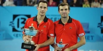Open 13 2010, le plus beau titre de Llodra !