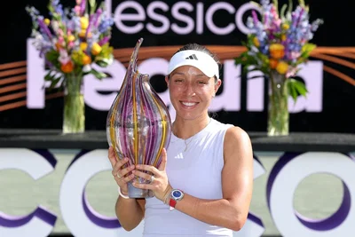 Une semaine sous pression, une finale maîtrisée : Jessica Pegula conserve son titre à Charleston avec autorité